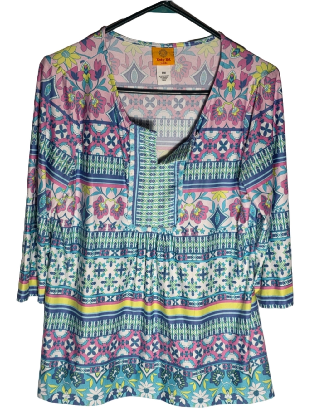 Women's Ruby Rd. Petite Tunic Top Size MP Multi-color Floral Print boho-chic